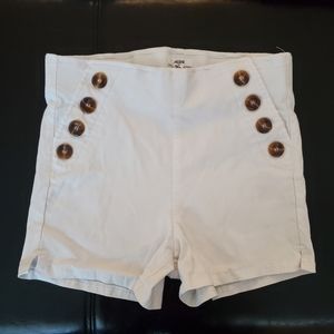 Stretchy White Shorts
